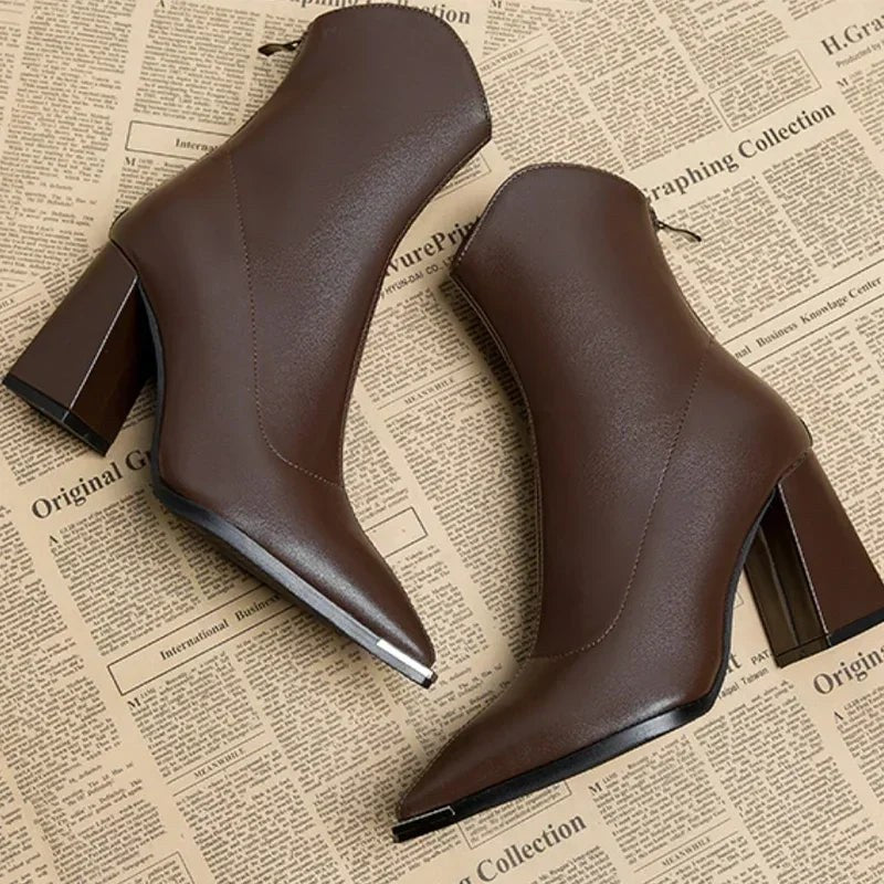 Carly — Chelsea Boots for Women with Fleece Lining (4)