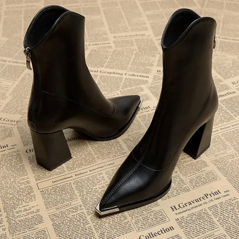 Carly — Chelsea Boots for Women with Fleece Lining (6)