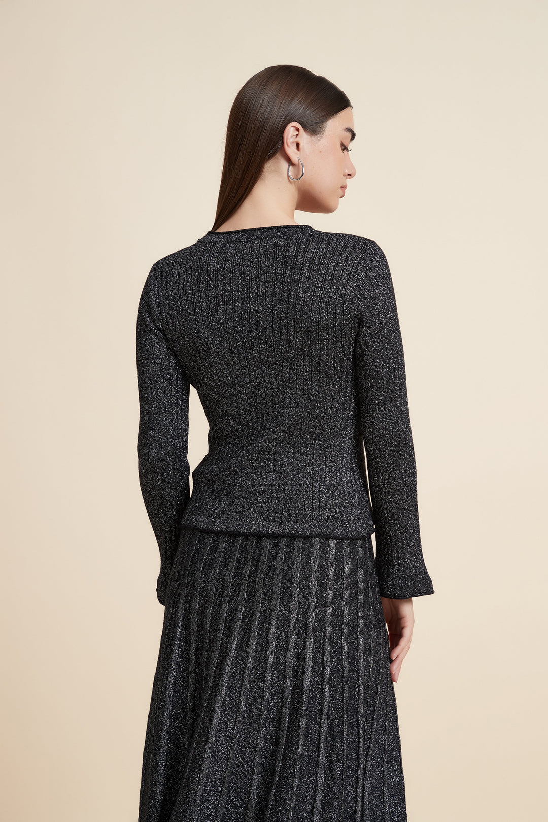 Dorothy — Ribbed Cardigan for Women with Flared Cuffs (4)