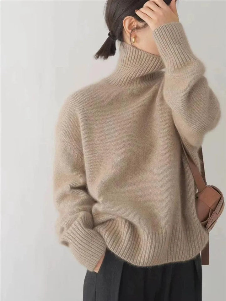 Gloria — Oversized Turtleneck Sweater for Women (6)