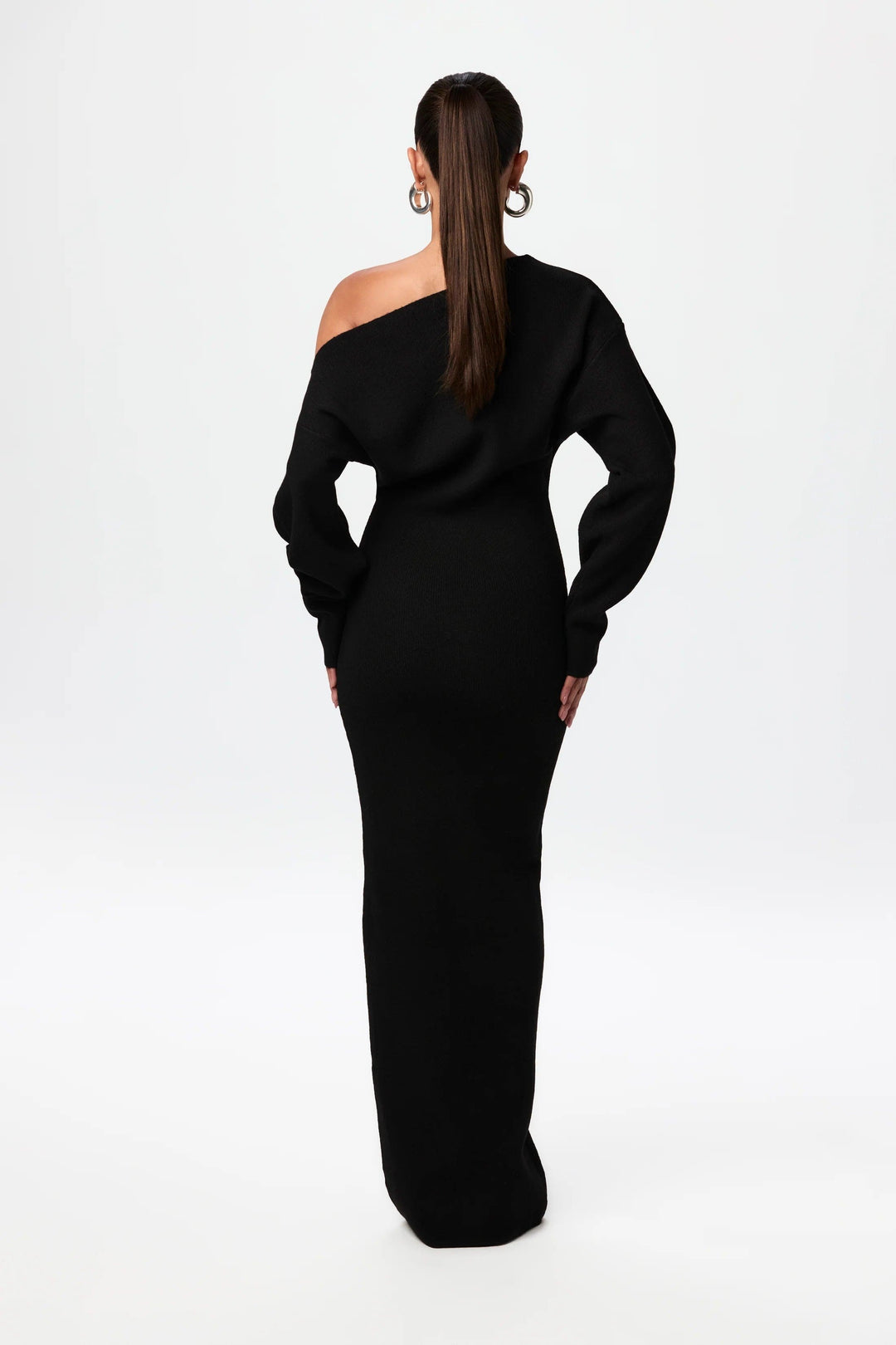 Gwen — Off Shoulder Knit Maxi Dress for Women with Long Sleeves (3)
