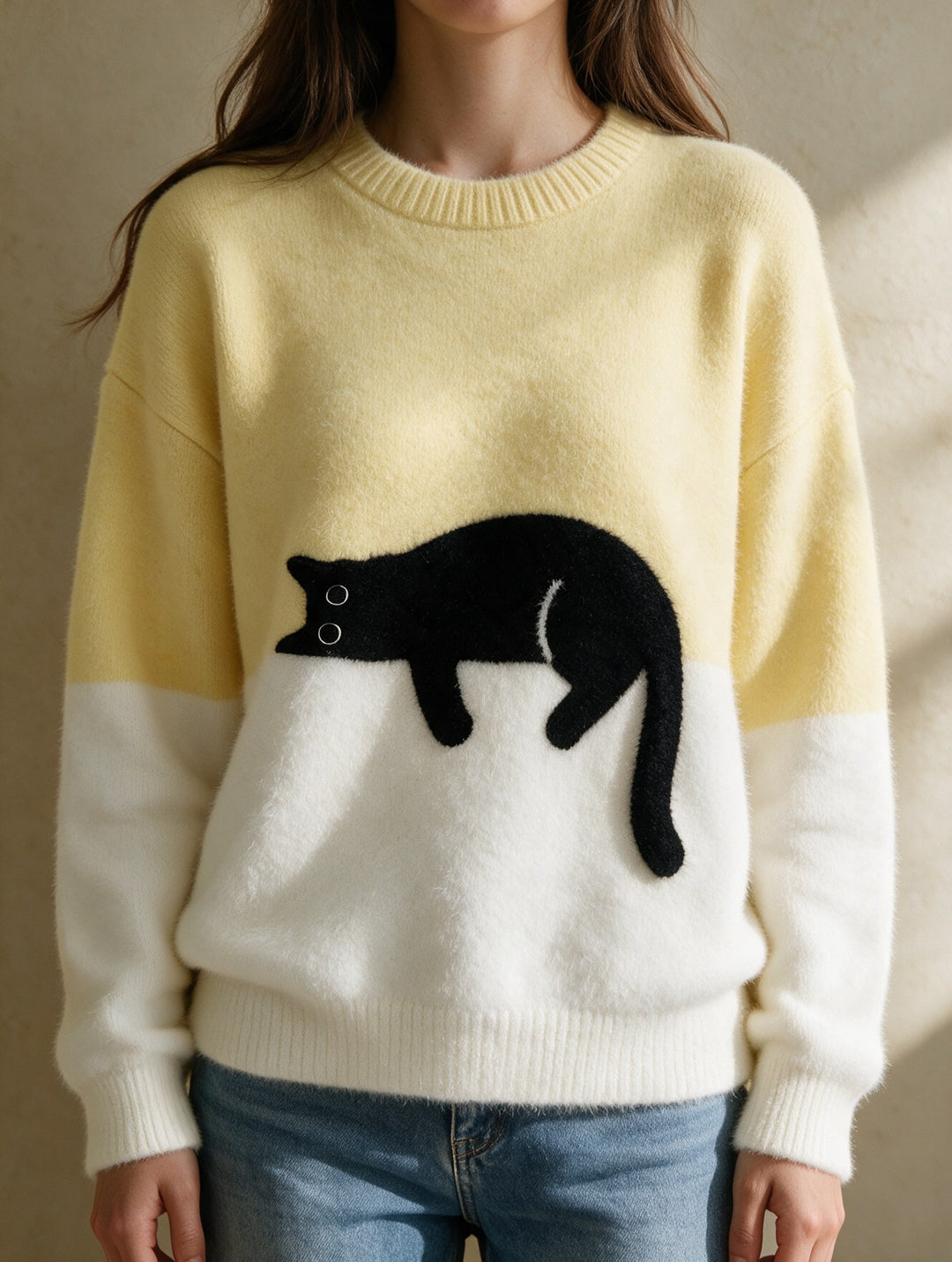 Helena — Cat Sweater for Women with Contrast Hem (7)
