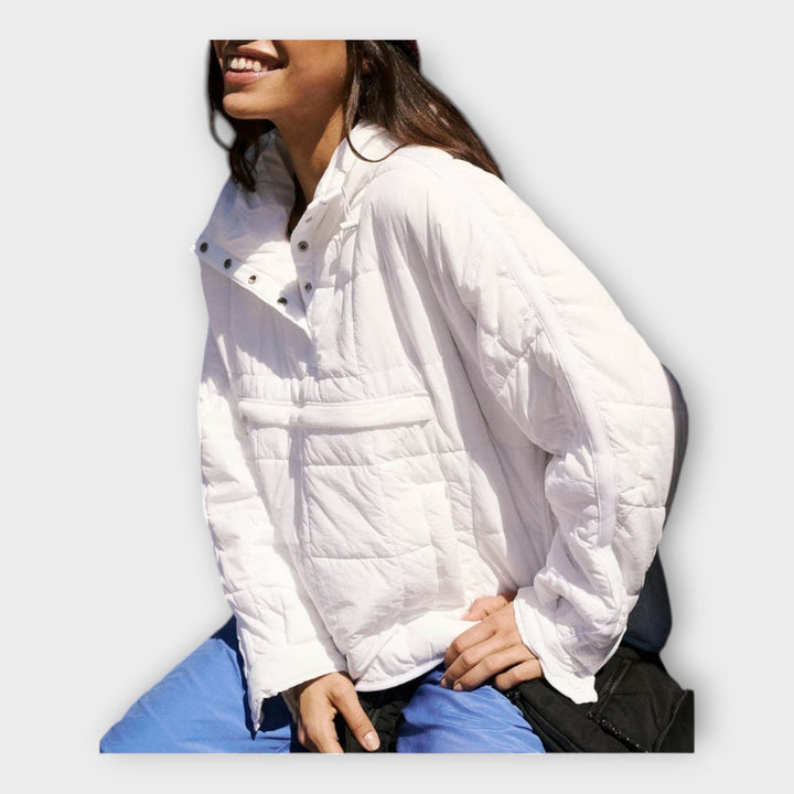 Paula — Quilted Pullover Jacket for Women with Hood (7)