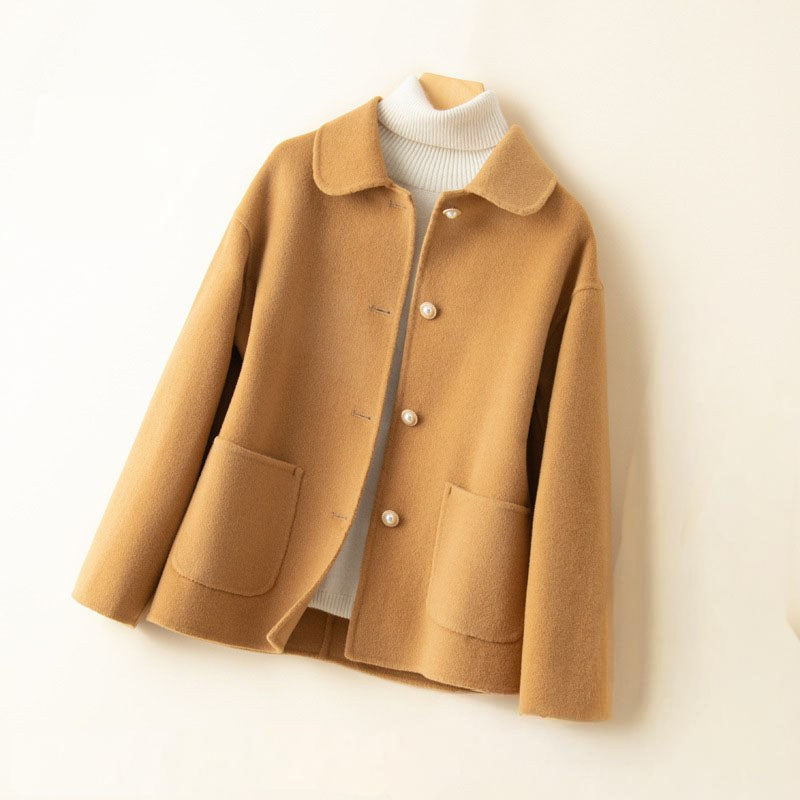 Vera — Cropped Jacket for Women with Peter Pan Collar (3)