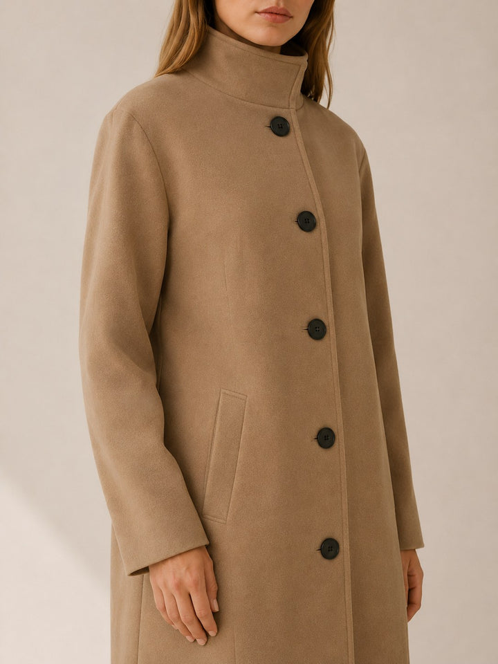 Amelia — Classic trench coat for women with button front (4), Timeless Wears