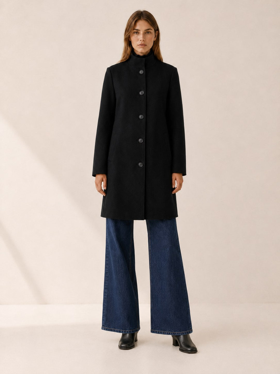 Amelia — Classic trench coat for women with button front (9), Timeless Wears