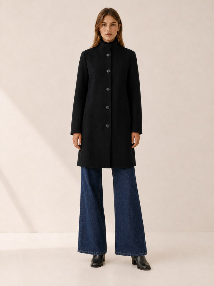 Amelia — Classic trench coat for women with button front (9), Timeless Wears