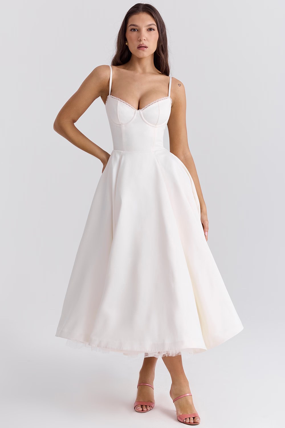 Lydia — Elegant cocktail dress for women in satin (3), Timeless Wears