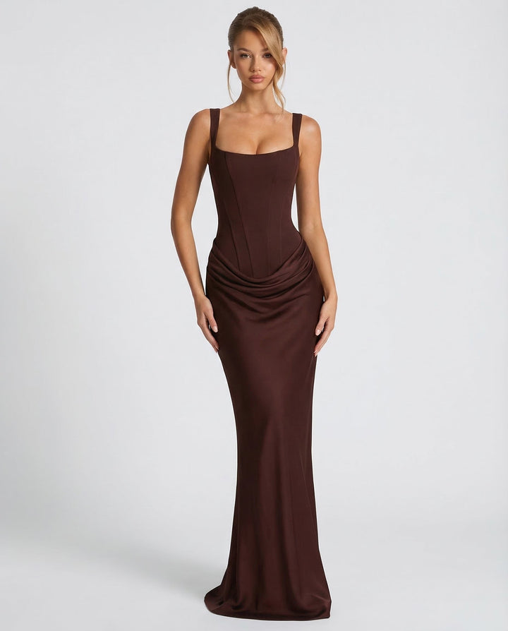 Margot — Chic bridesmaid dress for women with straps, Timeless Wears