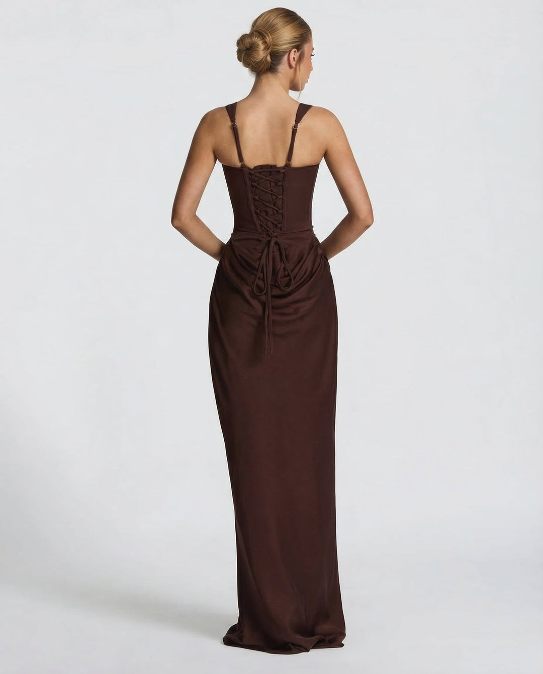 Margot — Chic bridesmaid dress for women with straps (10), Timeless Wears